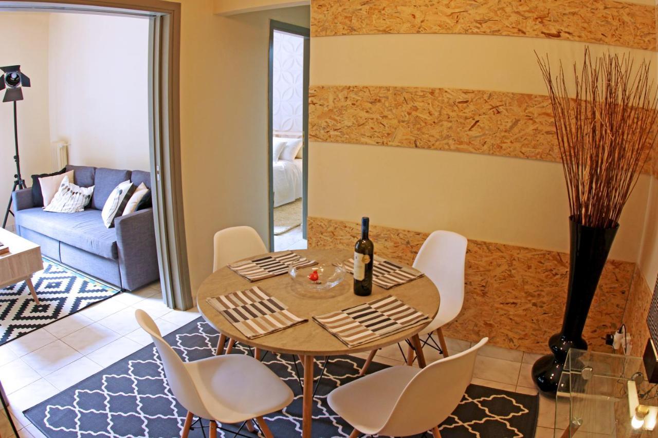 Stylish City Center Garden Apartment Athènes Extérieur photo